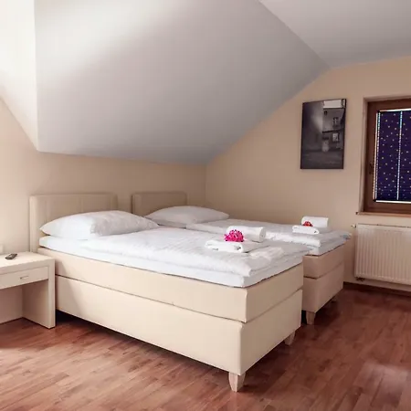 Homestay Fotel Tychy