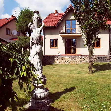 Fotel Homestay *